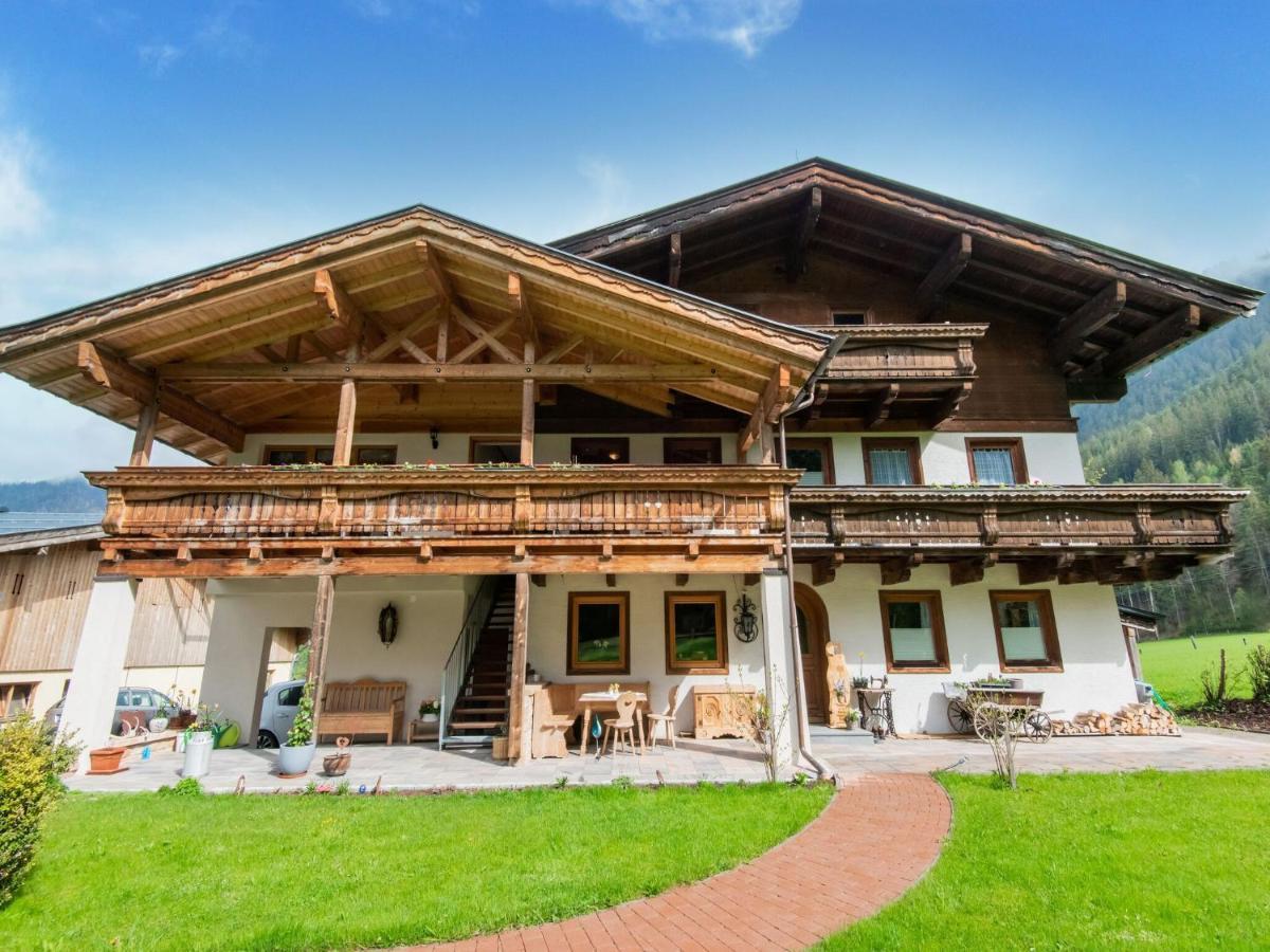 Apartment In Saalfelden Am Steinernen Meer Esterno foto