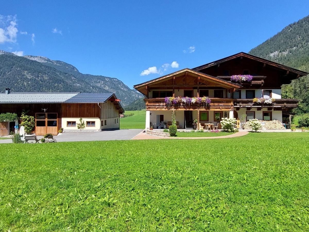 Apartment In Saalfelden Am Steinernen Meer Esterno foto
